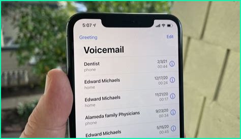 Best answer: How do I save voicemails from my Android?